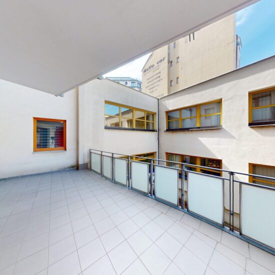 Property Featured Image